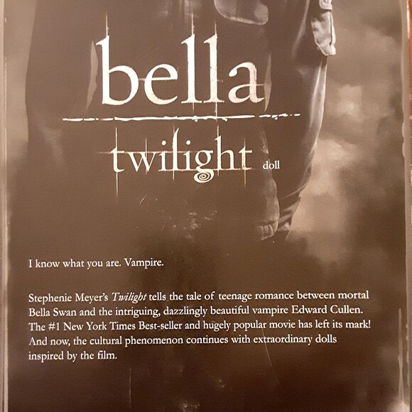 2 Barbie collection Pink Label Twilight dolls---Edward and Bella - Picture 5 of 6